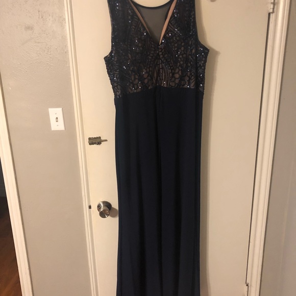Dark Navy Blue Evening Gown - Picture 1 of 2